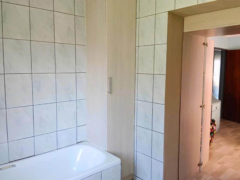 4 Bedroom Property for Sale in Mossel Bay Ext 26 Western Cape